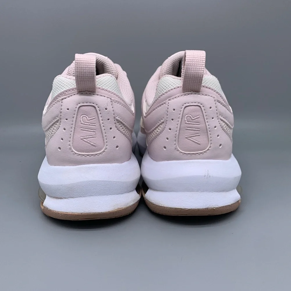 Nike Air Max AP Pink‎ Running Shoes CU4870-600 Women’s Sz 10